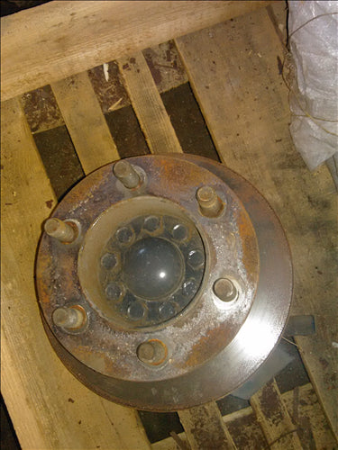 fuzeta stanga fata si disc ventilat Iveco Daily 4, 2.3D an 2009