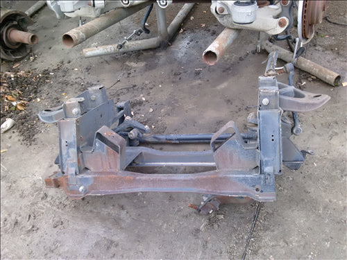 punte fata completa Nissan Cabstar