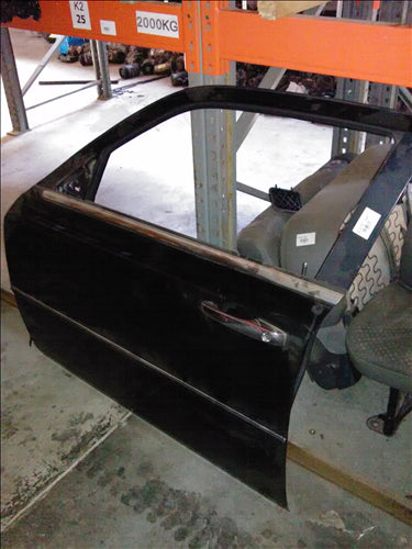 usa stanga fata fara geam Chrysler 300C an 2006