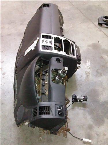 cadru metalic bord Chrysler 300C, an 2006