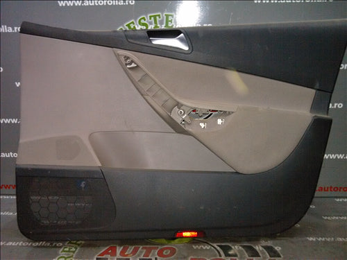 tapiterie usa dreapta fata Volkswagen Passat B6