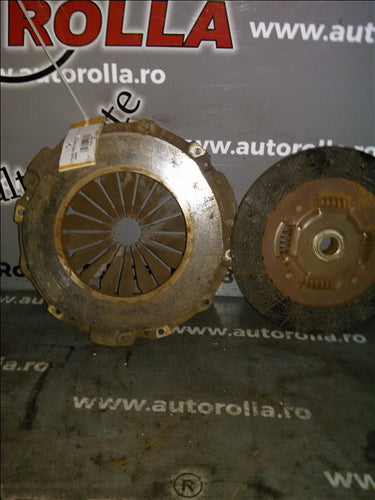 placa presiune si disc Dacia Logan 1.5DCI