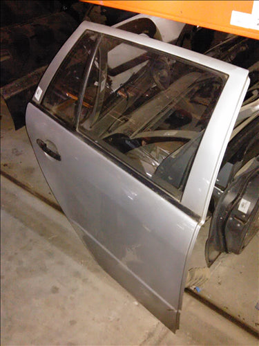 usa dreapta spate completa break Skoda Fabia, an 2006 break