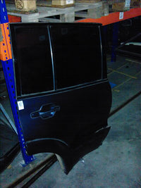 usa dreapta spate completa Mitsubishi Pajero 3 3.2DID an 2006