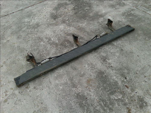 scara prag lateral stanga Mitsubishi Pajero 3, 3.2DID, an 2006