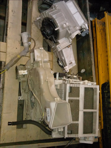 aeroterma spate habitaclu Mitsubishi Pajero 3 3.2DID an 2006