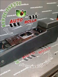 consola intre scaune Volkswagen Touareg an 2006