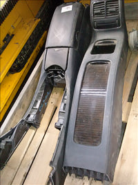 consola intre scaune Mercedes CLS 320 an 2007