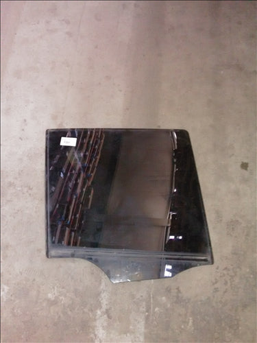 geam usa dreapta spate Mercedes ML W163 an 2003