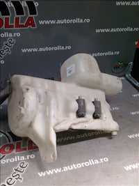 vas stropitor parbriz Mercedes Vito an 1998