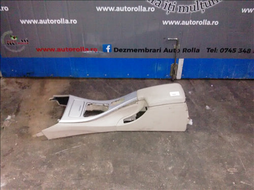 consola inter scaune cotiera BMW E93 an 2009