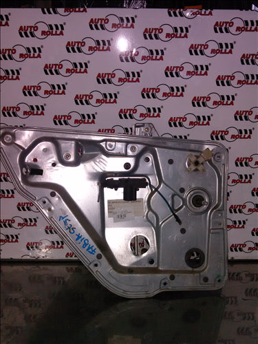macara mecanica stanga spate Skoda Fabia, an 2001 hatchback