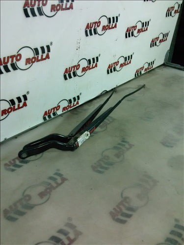 brate stergator parbriz Ford Fiesta 5 an 2008