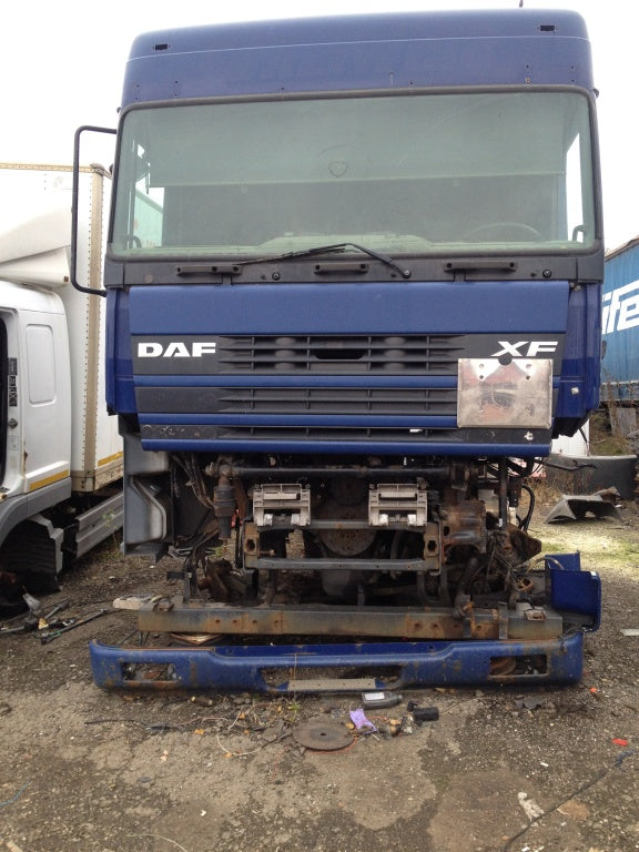Dezmembram DAF XF 95-430 , an 2003