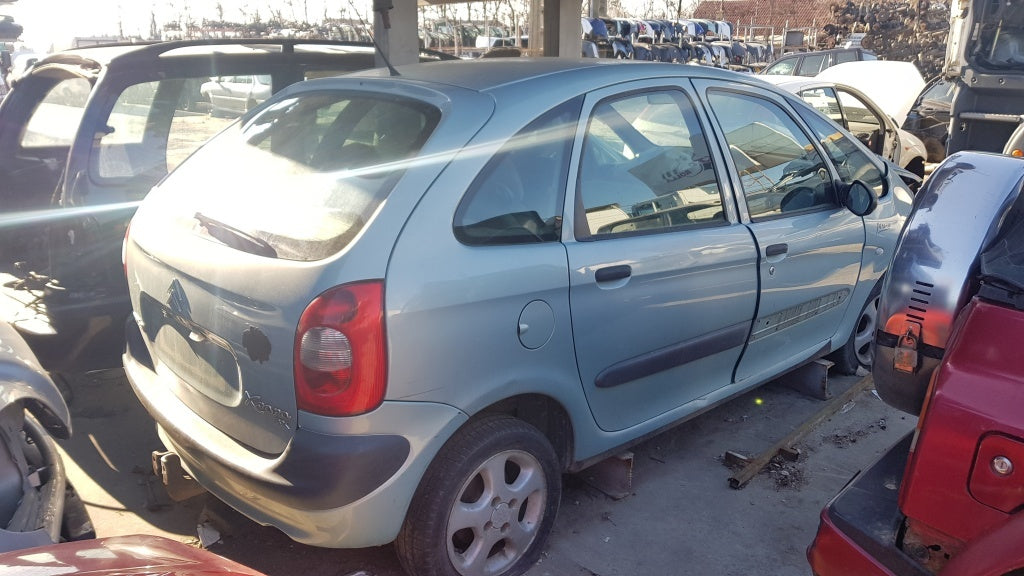 Dezmembrari Citroen Xsara , 2.0HDI, an 2002