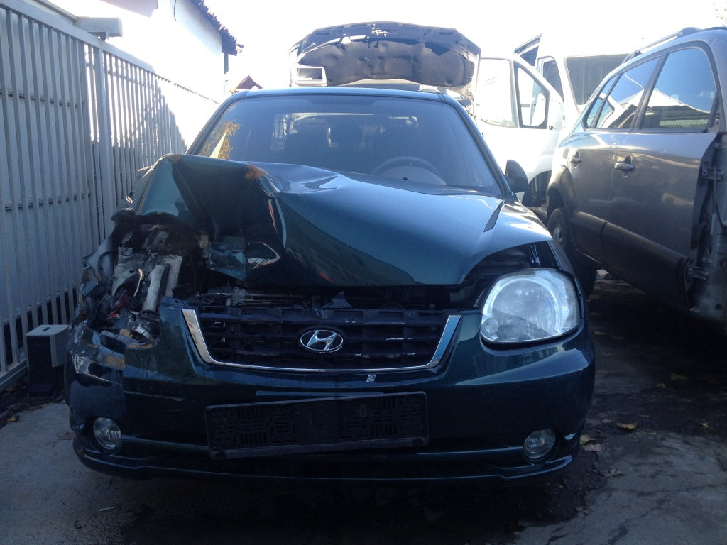 Dezmembrari Hyundai Accent 1.4S , an 2005