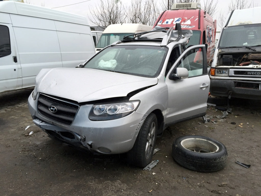 Dezmembrari Hyundai Santa Fe 2.2D, an 2009