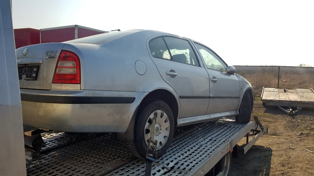 Dezmembrari Skoda Octavia 1.6S, an 2008