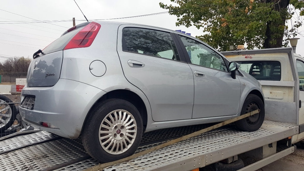 Dezmembrez Fiat Punto 1.4S, an 2008