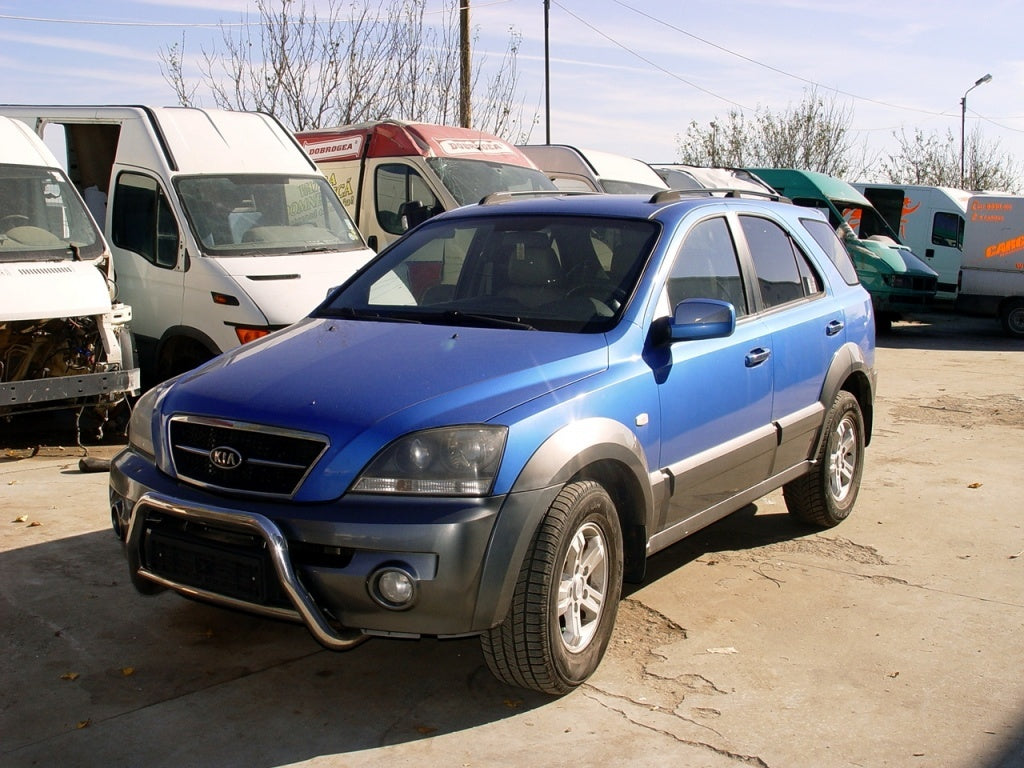 Dezmembrari Kia Sorento 2.5D, an 2006