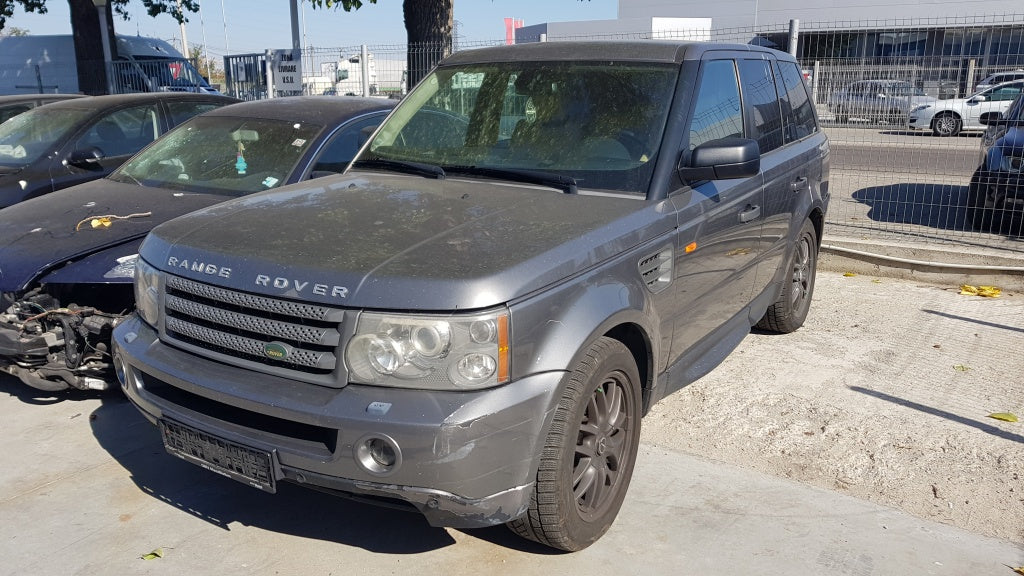 Dezmembrez Range Rover Sport 2.7D, an 2009